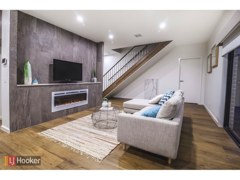 78 Gallantry Avenue, Craigieburn VIC 3064