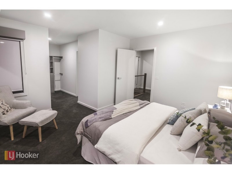 78 Gallantry Avenue, Craigieburn VIC 3064