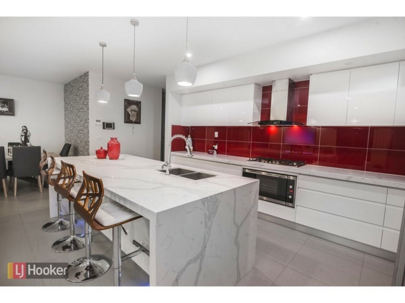 8 Braveheart Road, Craigieburn VIC 3064