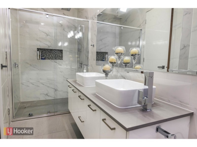 8 Braveheart Road, Craigieburn VIC 3064