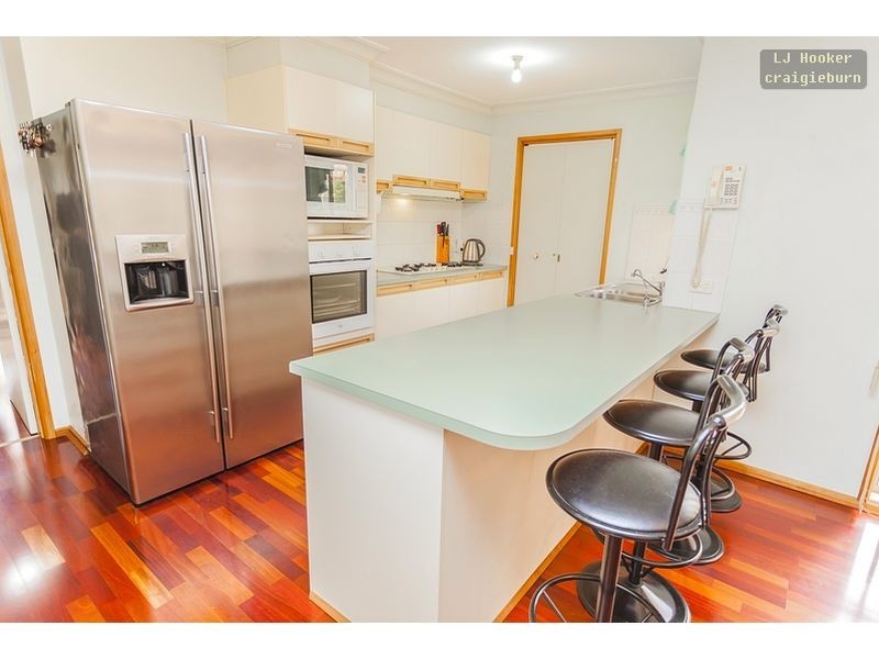 13 Surrey Court, Craigieburn VIC 3064