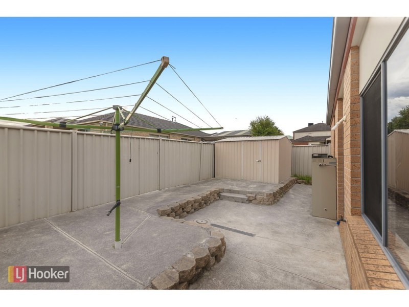 7 St Andrews Drive, Craigieburn VIC 3064