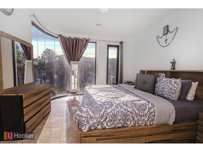 2 Terrick Court, Greenvale VIC 3059