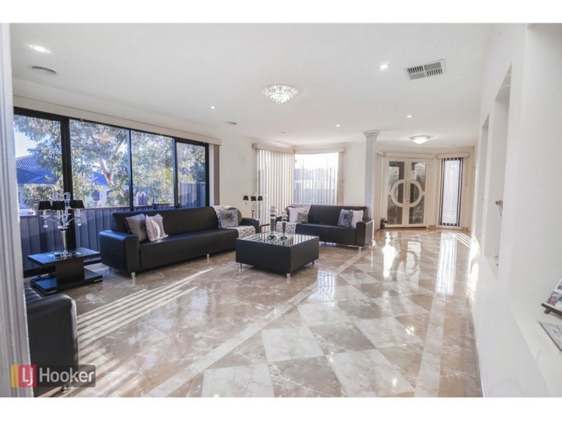 2 Terrick Court, Greenvale VIC 3059