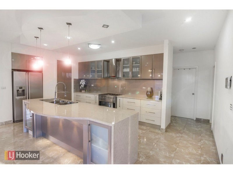 2 Terrick Court, Greenvale VIC 3059