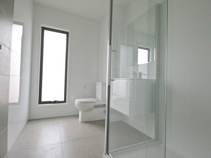 Unit 1/79 Debonair Parade, Craigieburn VIC 3064