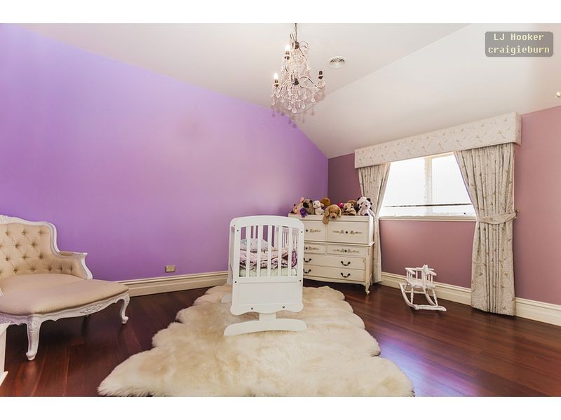 36 Castlehill Ave, Greenvale VIC 3059