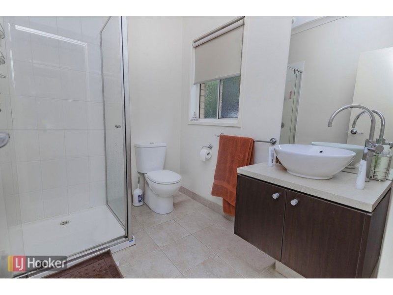 21 Highbury Circuit, Craigieburn VIC 3064