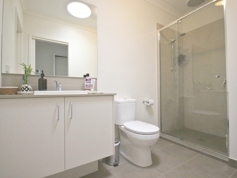 285 Brookfield Boulevard, Craigieburn VIC 3064