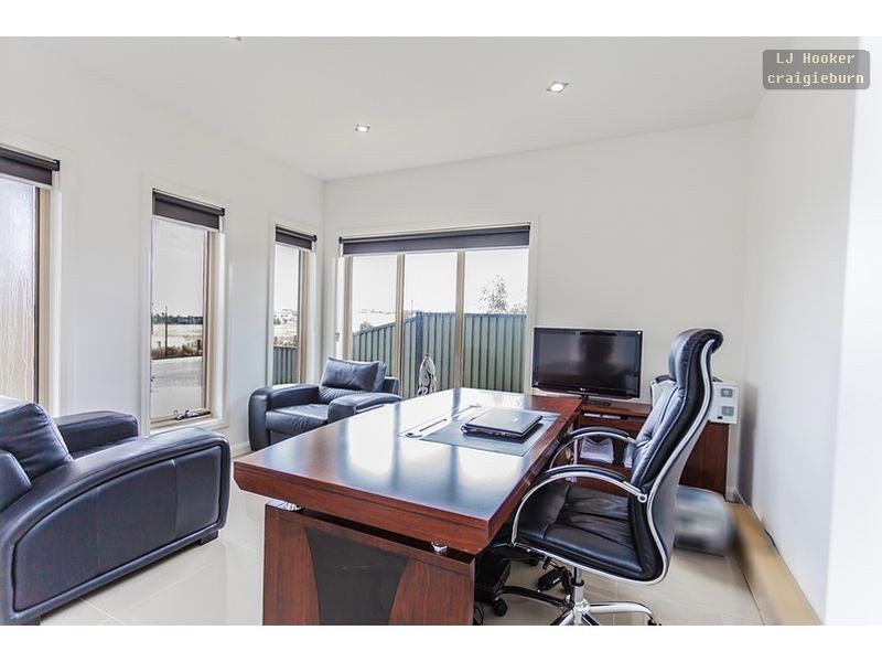 14 Spirited Circuit, Craigieburn VIC 3064