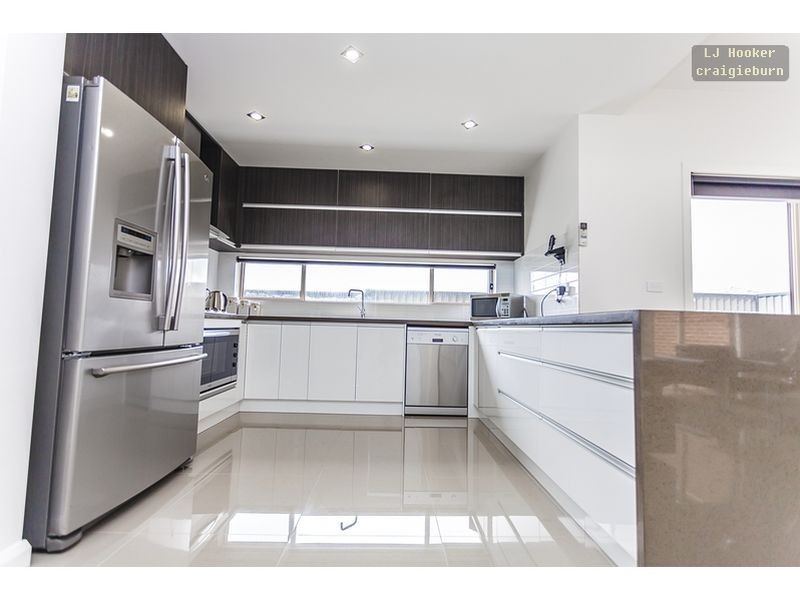 14 Spirited Circuit, Craigieburn VIC 3064