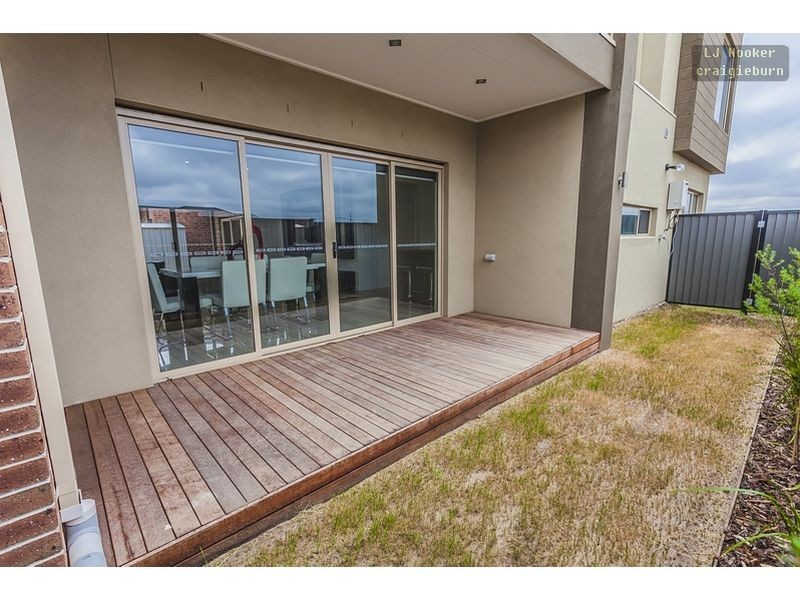 14 Spirited Circuit, Craigieburn VIC 3064