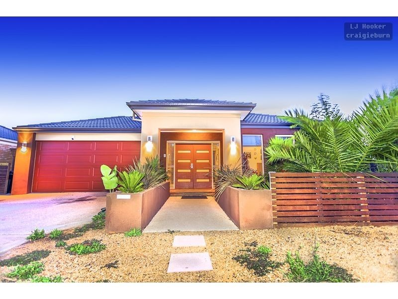 22 Gippsland Way, Craigieburn VIC 3064