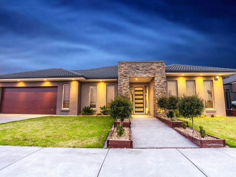 25 Hampton Street, Craigieburn VIC 3064