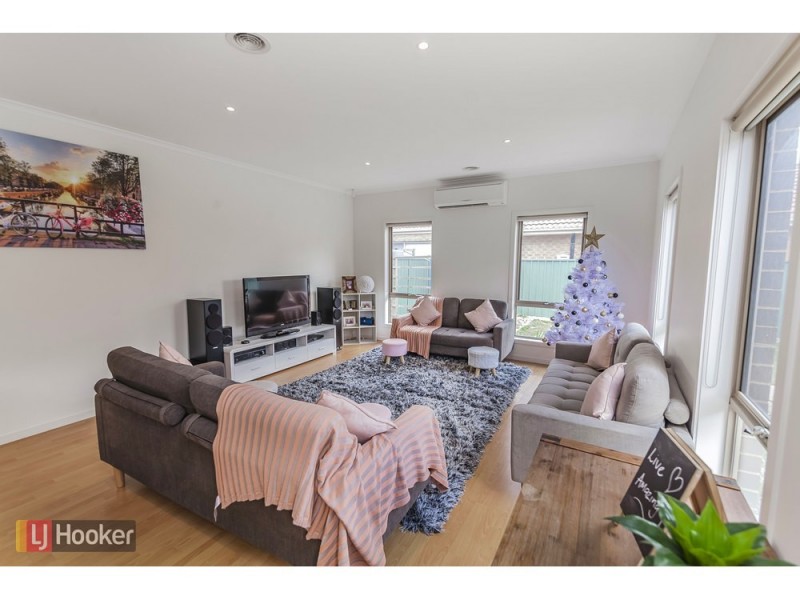32 Fawkner Lane, Craigieburn VIC 3064