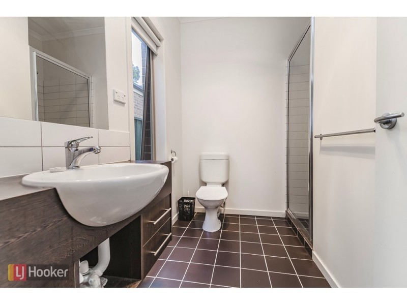 32 Fawkner Lane, Craigieburn VIC 3064