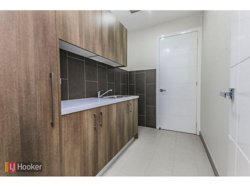 37 Candlebark Drive, Greenvale VIC 3059