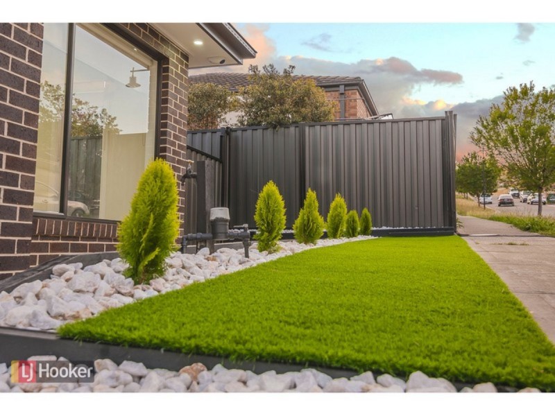 37 Candlebark Drive, Greenvale VIC 3059