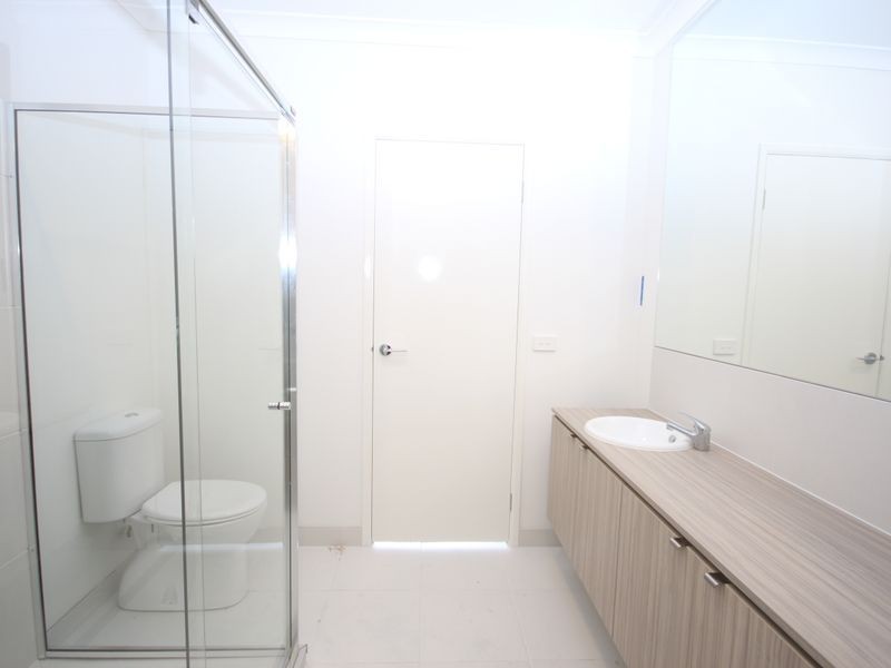 16 Natural Drive, Craigieburn VIC 3064