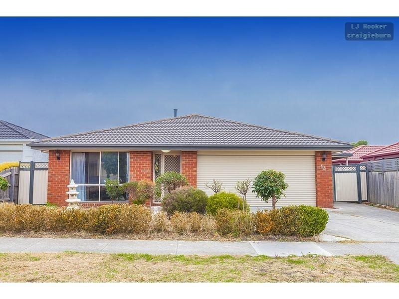 14 Alberton Avenue, Roxburgh Park VIC 3064