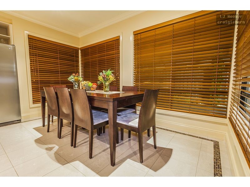 46 Wheatley Av, Roxburgh Park VIC 3064