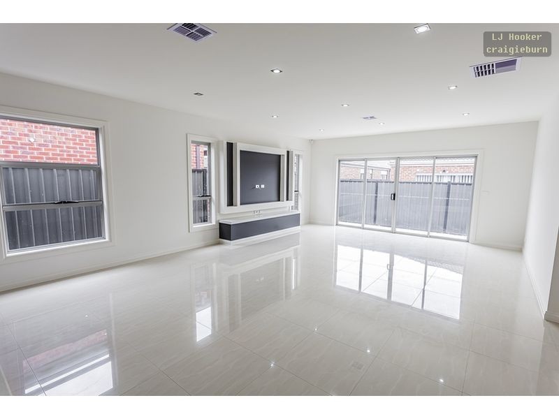 21 Honour Way, Craigieburn VIC 3064