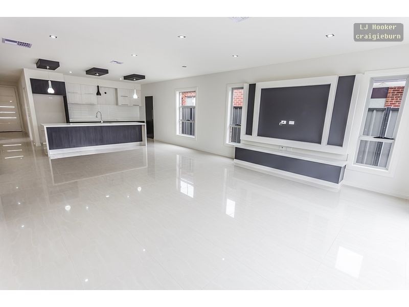 21 Honour Way, Craigieburn VIC 3064