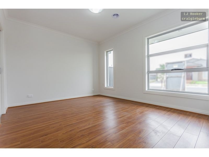 21 Honour Way, Craigieburn VIC 3064