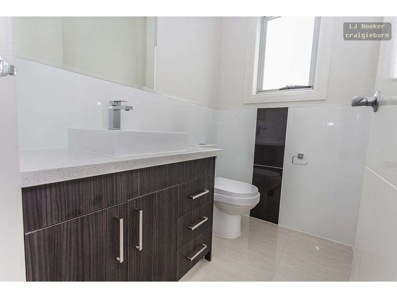 21 Honour Way, Craigieburn VIC 3064