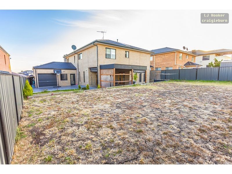 28 Candlebark Drive, Greenvale VIC 3059