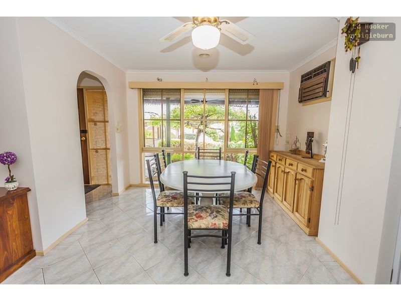 9 Care Close, Meadow Heights VIC 3048