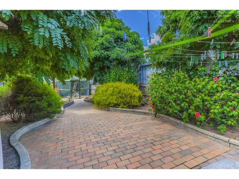 9 Care Close, Meadow Heights VIC 3048