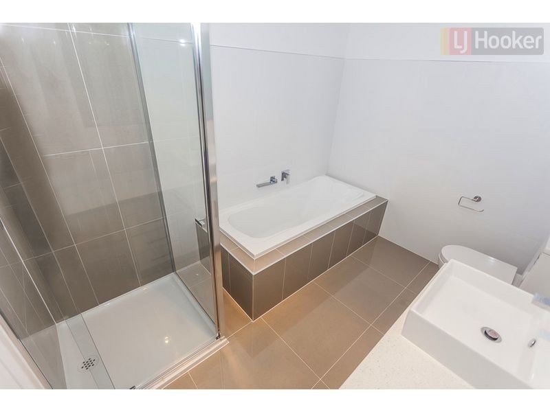 5 Vali Road, Craigieburn VIC 3064