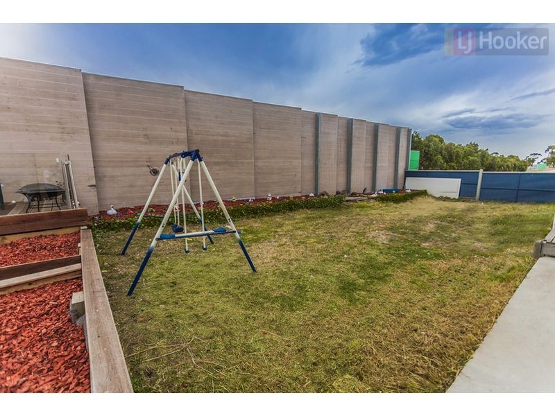 5 Treasury Place, Craigieburn VIC 3064