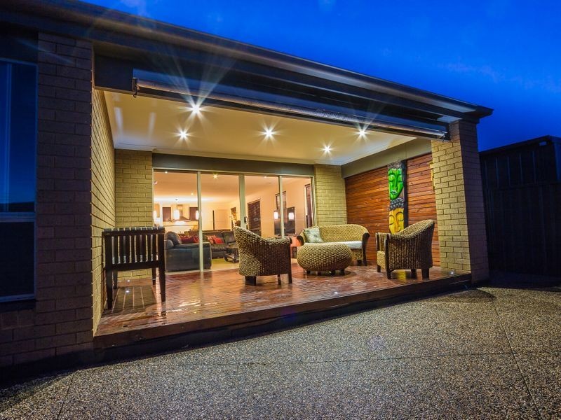 62 Mareeba Way, Craigieburn VIC 3064
