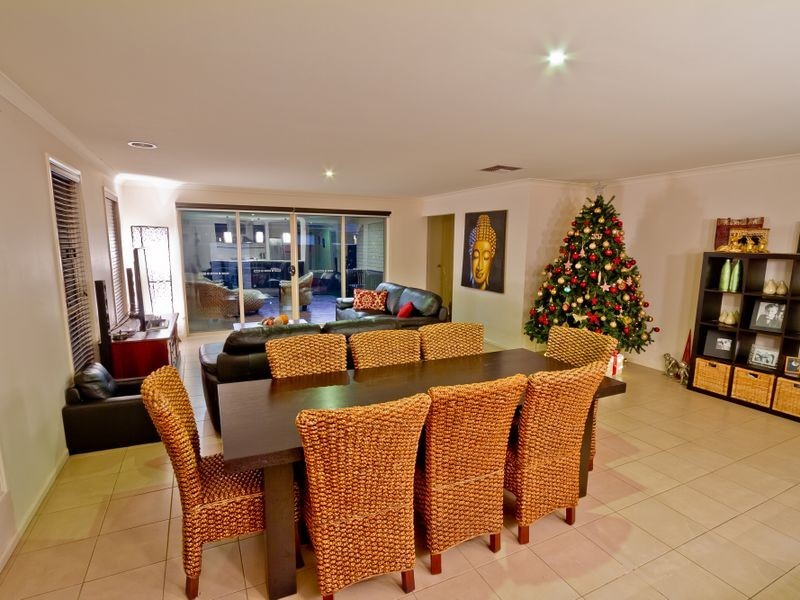 62 Mareeba Way, Craigieburn VIC 3064