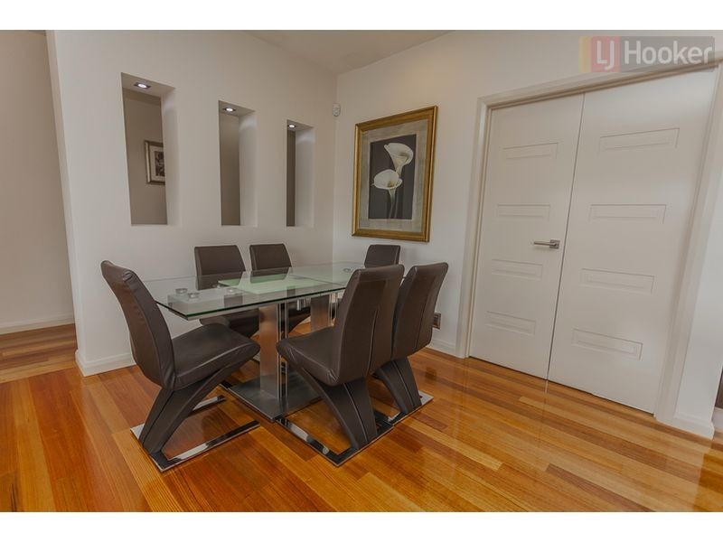 14 Taransay Way, Craigieburn VIC 3064