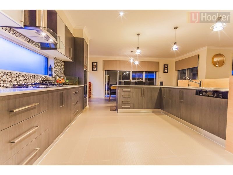 7 Conservation Drive, Craigieburn VIC 3064