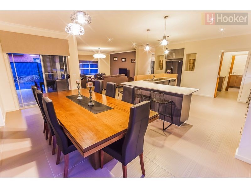 7 Conservation Drive, Craigieburn VIC 3064