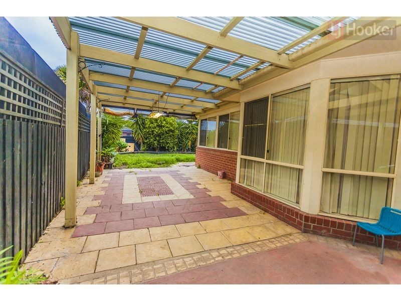 6 Volantis Crescent, Roxburgh Park VIC 3064