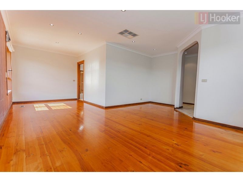 2 Tindale Court, Attwood VIC 3049