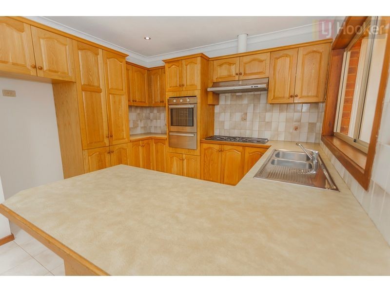 2 Tindale Court, Attwood VIC 3049