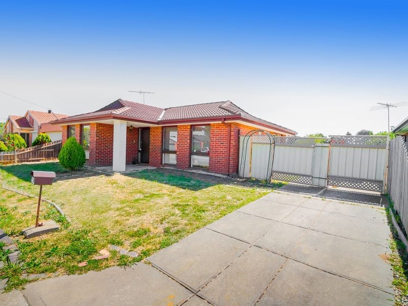 14 Woking St, Craigieburn VIC 3064