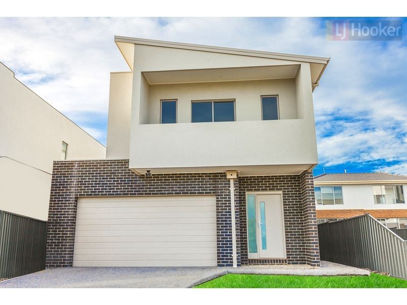 8 Marathon Blvd, Craigieburn VIC 3064