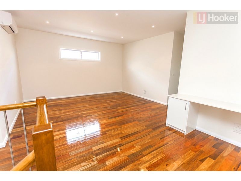 8 Marathon Blvd, Craigieburn VIC 3064