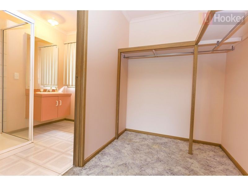 8 Cowes Street, Craigieburn VIC 3064