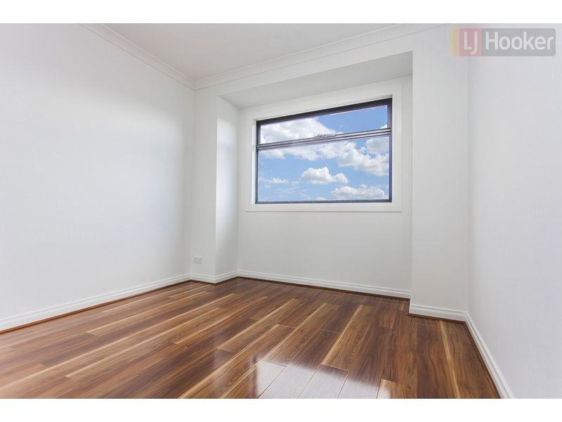 14 Gift Rd, Craigieburn VIC 3064