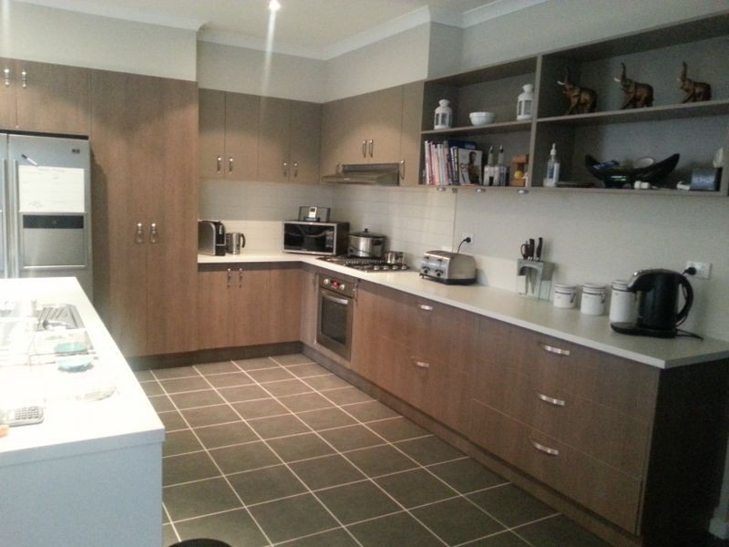 42 Mareeba Way, Craigieburn VIC 3064