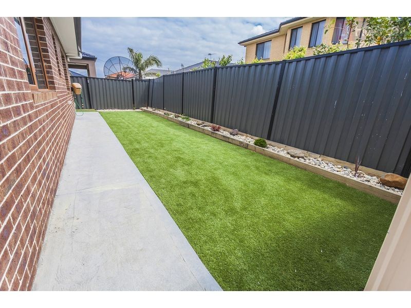 26 Biltmore Crescent, Roxburgh Park VIC 3064