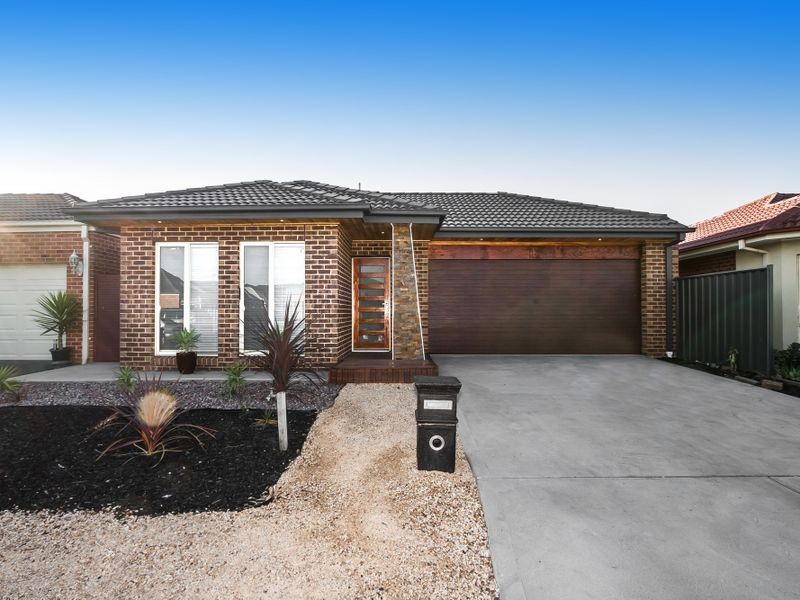 10 Gippsland Way, Craigieburn VIC 3064